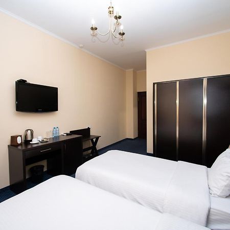 14 Floor Hotel เยเรวาน ห้อง รูปภาพ