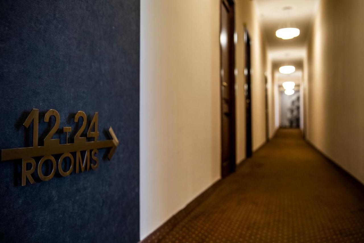 14 Floor Hotel เยเรวาน ภายนอก รูปภาพ