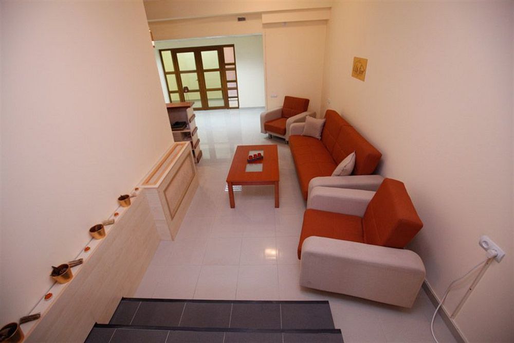 14 Floor Hotel เยเรวาน ภายนอก รูปภาพ